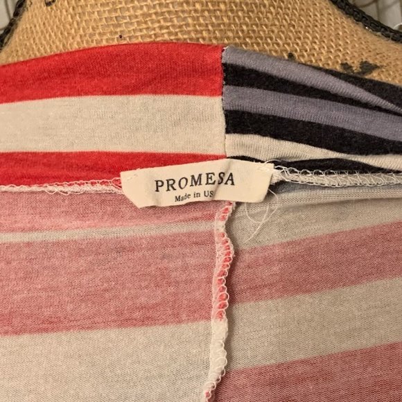Promesa - Made in the USA Off the Shoulders Stripped Top Ladies L - Picture 4 of 4
